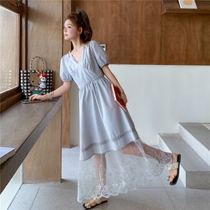 网纱拼接浅蓝色泡泡袖连衣裙你女夏2025新款超火绝美显瘦爆款长裙图片