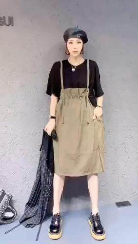 【现货】新款欧货假两件连衣裙，两色ML，女装连衣裙，AT(2F)