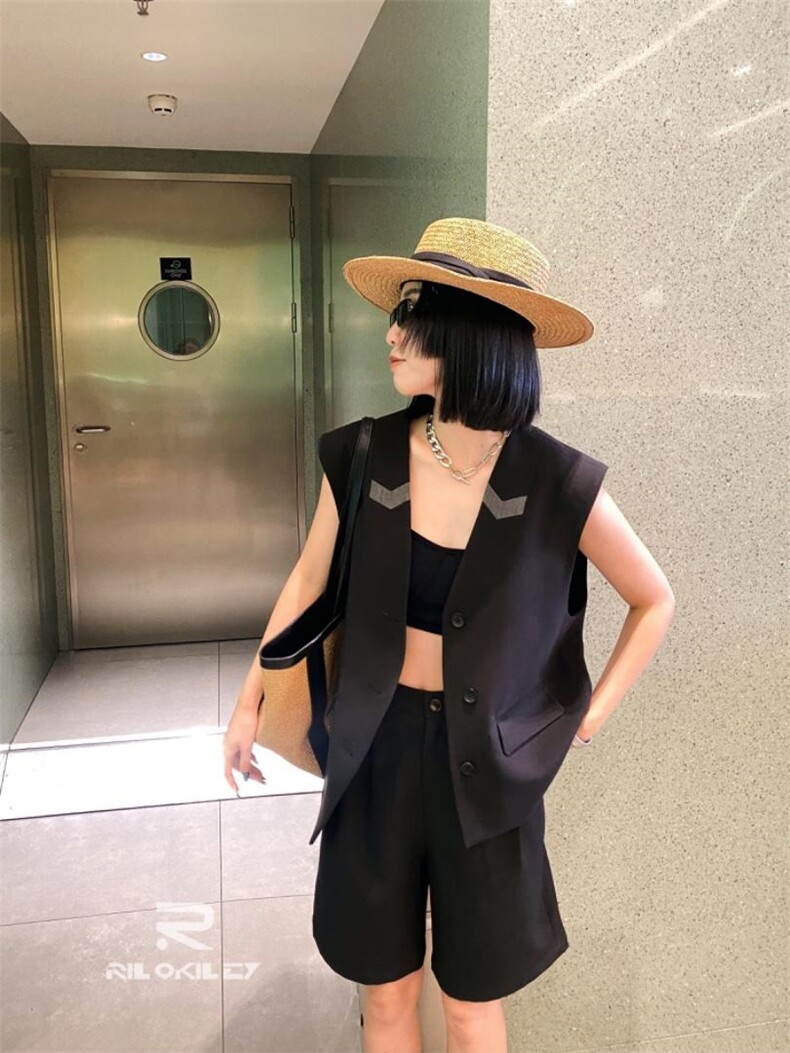 2022秋装新款马甲，女装马甲，雷洛奇丽