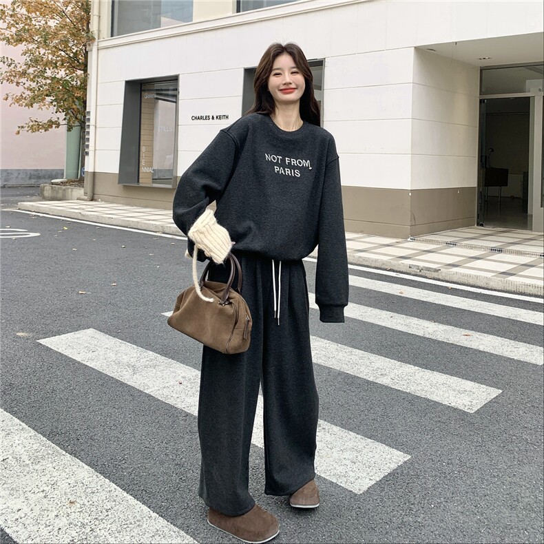 灰色复古针织立领拼接卫衣套装女2026冬韩系休闲运动阔腿裤两件套,女装套装/套裙,2C159