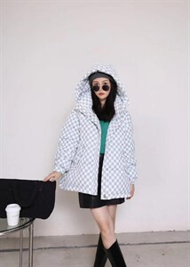 冬季标90绒羽绒服图片