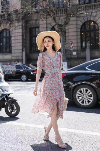 真丝连衣裙，女装连衣裙，芳姿菲