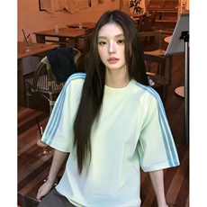抖音得物品质二开240克宽松纯棉美式潮牌印花三条杠中性风短袖T恤，男装T恤，电商A486