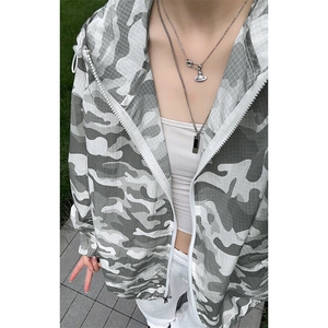 特批P80无差价夏季连帽迷彩男轻薄冰感美式速干透气防晒衣J5211图片
