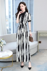 高级感职业连体裤女2023夏季新款时尚气质别致高腰显瘦阔腿连衣裤，女装连体裤，依路服饰