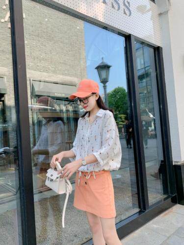 小人休闲上衣，女装，百变诱惑