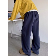 藏青色