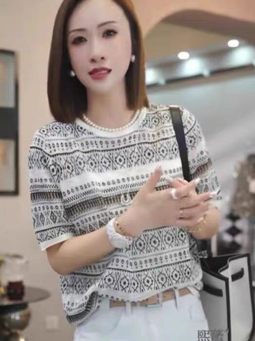 夏新款天丝羊毛针织短袖女宽松韩版圆领时尚超薄菱格T恤条纹上衣图片