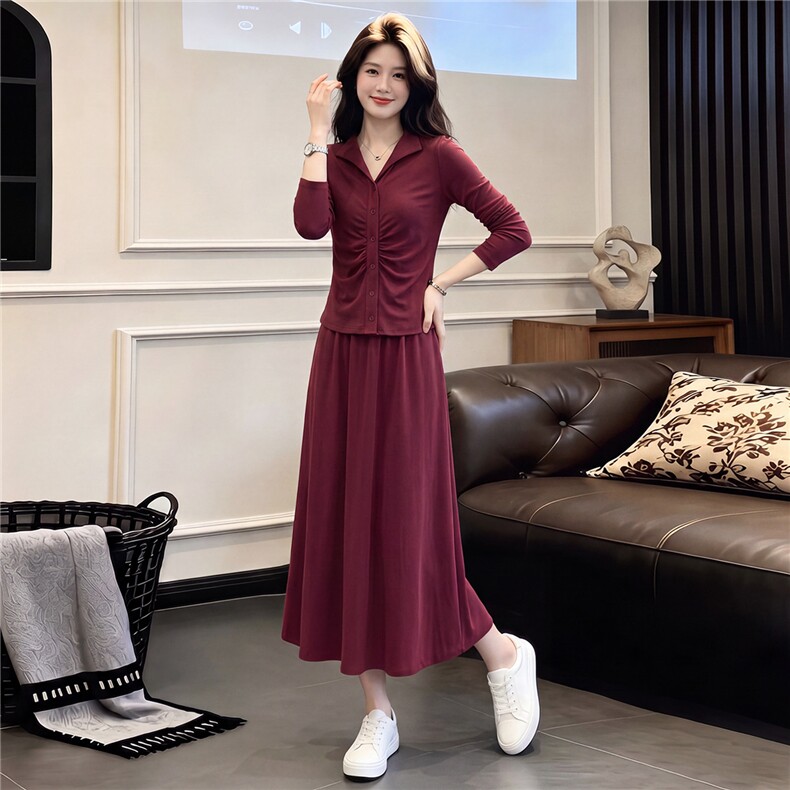 韩版时尚套装裙女春秋款高级感显瘦V领纽扣设计上衣半身裙两件套,女装套装/套裙,江南