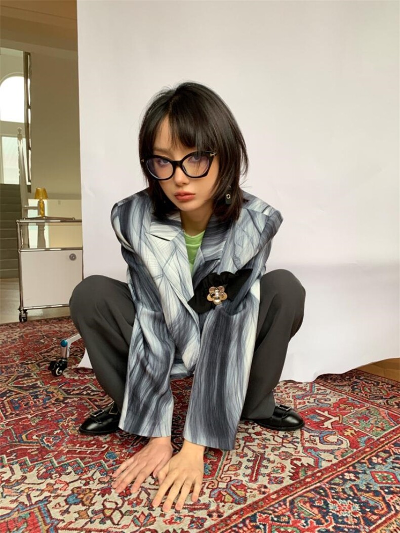 印花挺阔西装，女装西装，WAN QING万青