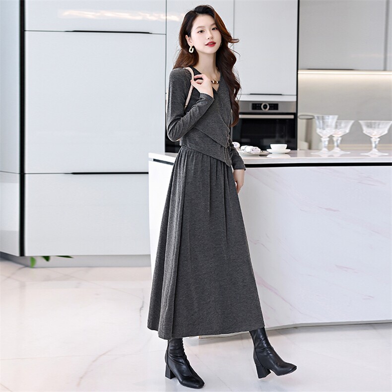 新款现货秋装2024时尚休闲气质女针织甜美V领修身显瘦套装连衣裙,女装套装/套裙,奋斗女王