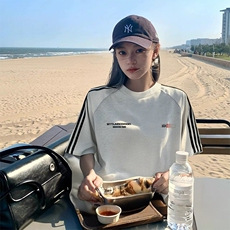 抖音得物品质二开240克宽松纯棉美式潮牌印花三条杠中性风短袖T恤，男装T恤，电商A486-1