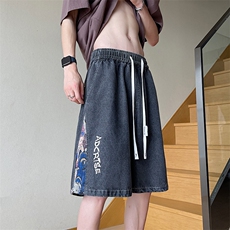 黑灰色