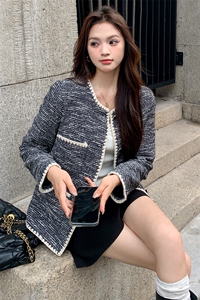 法式气质重工圆领小香风外套女2025春秋季新款显瘦高级感流行上衣图片