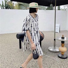 蝴蝶花娃娃裙，白绿两色，其它，欧妮卡蒂蔓