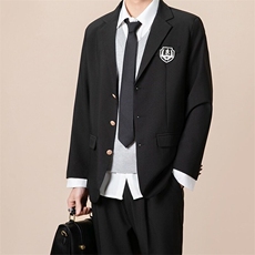 黑色西服