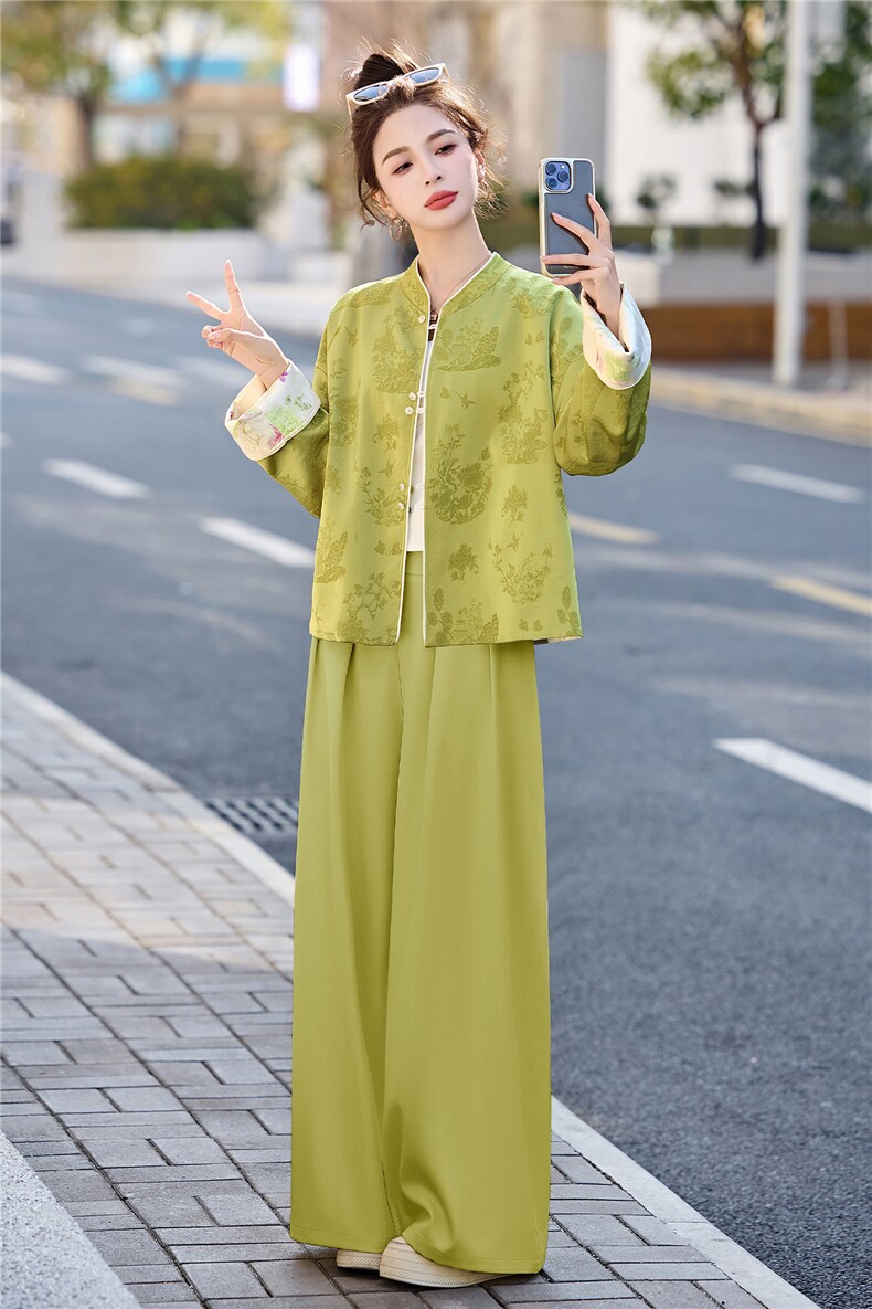 2026年春季新款女装时尚气质新中式两件套,女装套装/套裙,关键词