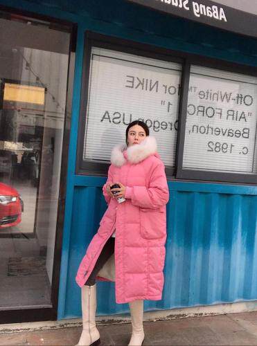 狐狸毛大毛领长款羽绒服，女装羽绒服，尚映