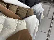 巨，马甲拼接卫衣，假2件，女装马甲，精典蓝月