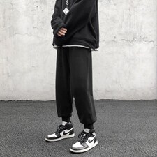 灰色