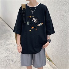 黑色