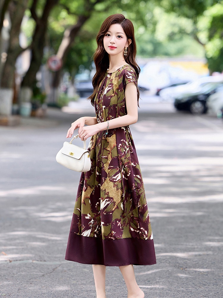 高端精致连衣裙夏装新款时尚气质印花遮肚显瘦高级感裙子,女装连衣裙,姿衣坊
