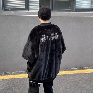 M04-P83 秋冬立领防风黑色羊羔绒外套男宽松简约刺绣拉链外套图片