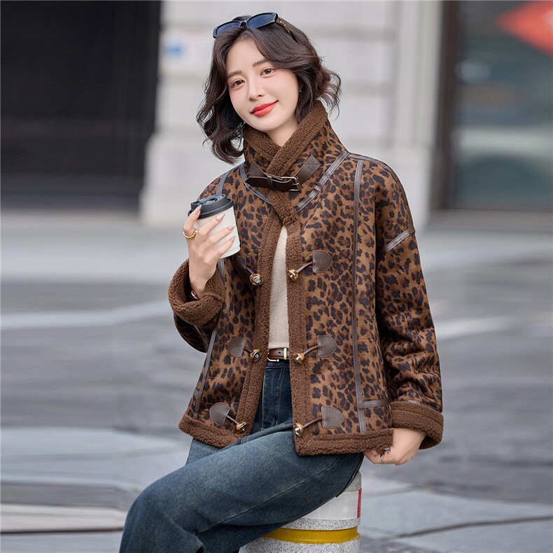 皮毛一体豹纹短款外套女2025冬季加绒加厚保暖洋气麂皮绒夹克上衣,女装羊羔毛/颗粒绒,涵墨