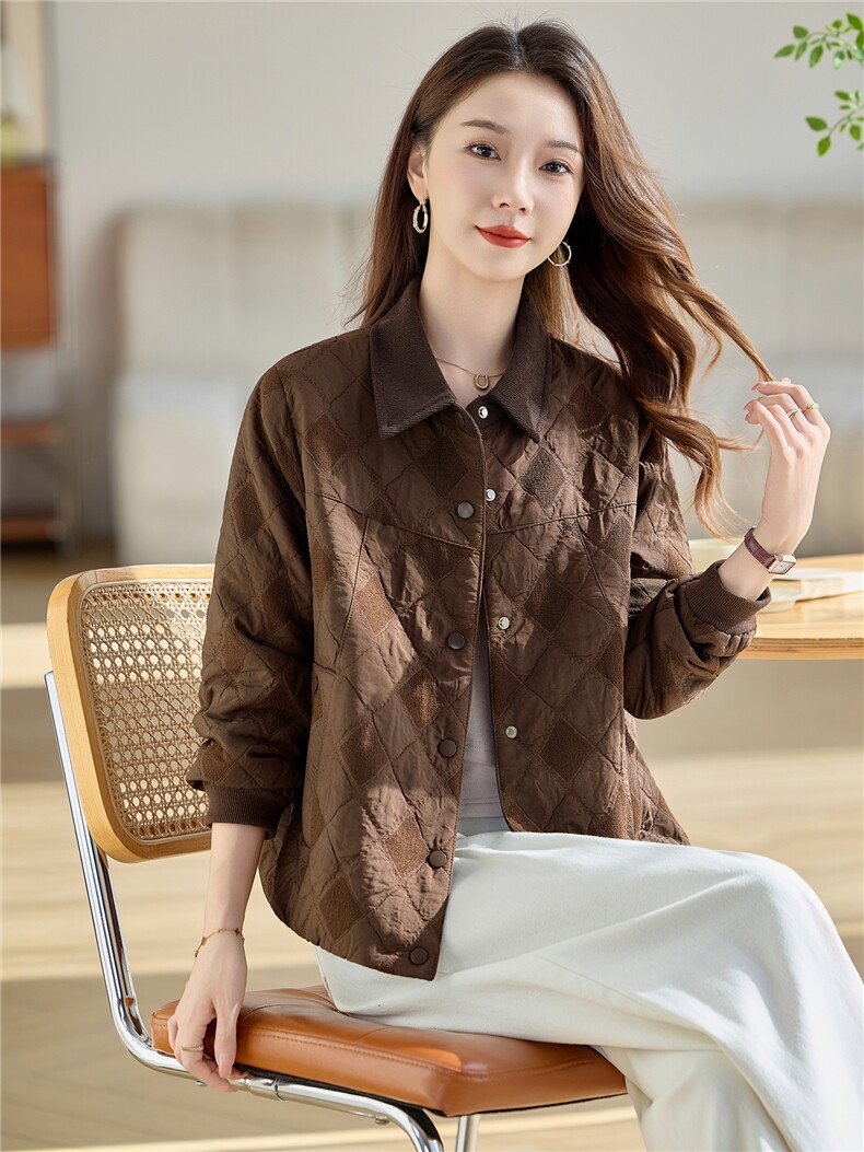 时尚菱格休闲短款外套女2026春秋季新款宽松中年妈妈装夹克上衣,女装短外套,余墨
