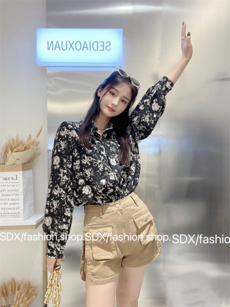 【现货】秋季新款玫瑰花衬衣，其它，色调轩