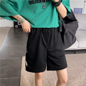 潮oversize高街小熊刺绣卫裤男女春秋宽松直筒DK7P25图片
