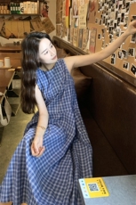 蓝色复古格子无袖连衣裙女2025夏季新款文艺学院风气质减龄背心裙，女装连衣裙，2C159