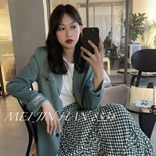 春装西服，其它，美巾涵