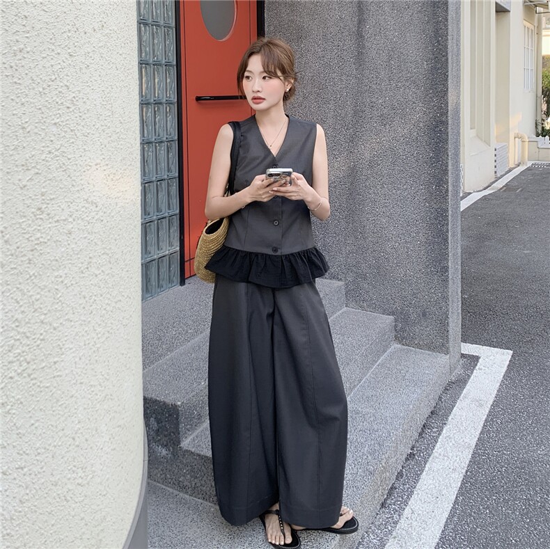夏季新款灰色套装女V领荷叶边马甲阔腿裤休闲通勤两件套,女装套装/套裙,维壹
