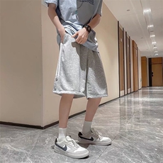 灰色