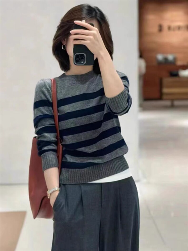 2025年秋季时尚气质圆领简约百搭条纹显瘦针织衫，女装羊毛衫，聚奥羊绒