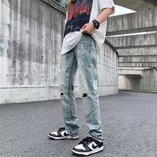 蓝色