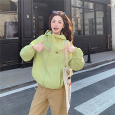现货！现货！2026年春季新款时尚洋气减龄短款外套女，女装短外套，2C306