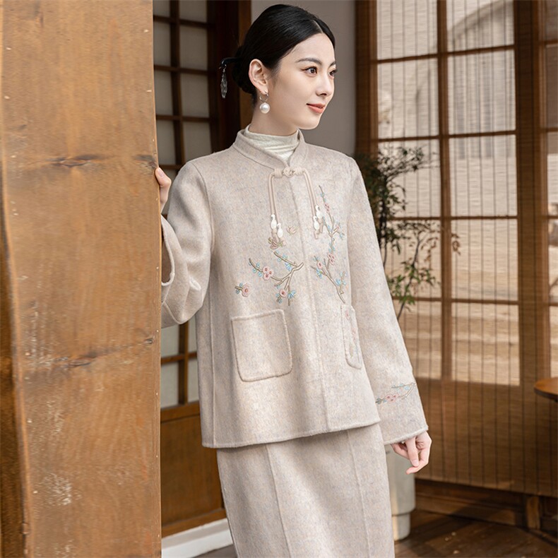 新中式国风改良旗袍套装裙女秋冬新款复古刺绣毛呢外套两件套,女装套装/套裙,芷墨服饰