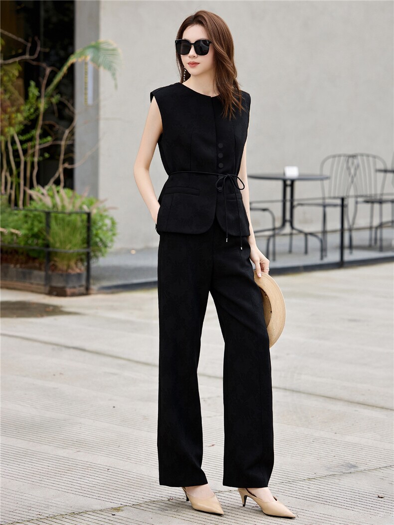 现货新中式轻熟气质优雅2026夏季新款高级感印花阔腿裤两件套,女装套装/套裙,卡杰菲