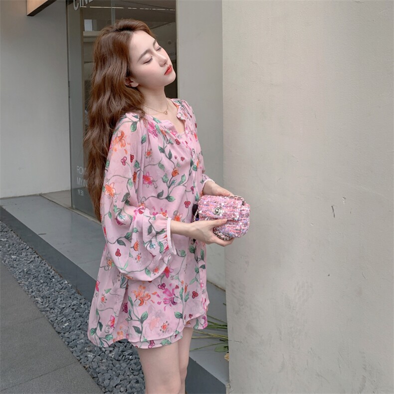 粉色轻薄印花防晒衬衫套装女2025夏季新款韩版减龄休闲短裤三件套,女装套装/套裙,卡莱