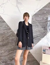 现货秋装新款西装小外套，女装西装，艾涵o