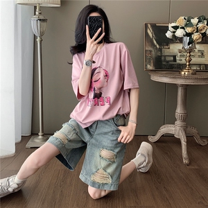 盐系穿搭休闲时尚套装女夏设计感圆领印花短袖破洞牛仔短裤两件套图片