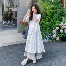 白色拼接假两件连衣裙女2025年夏季新款时尚独特绝美减龄显瘦裙子，女装连衣裙，2B219