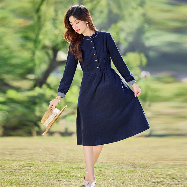 藏青色灯芯绒超火连衣裙女2025春秋新款气质名媛收腰显瘦休闲长裙,女装连衣裙,水衣源