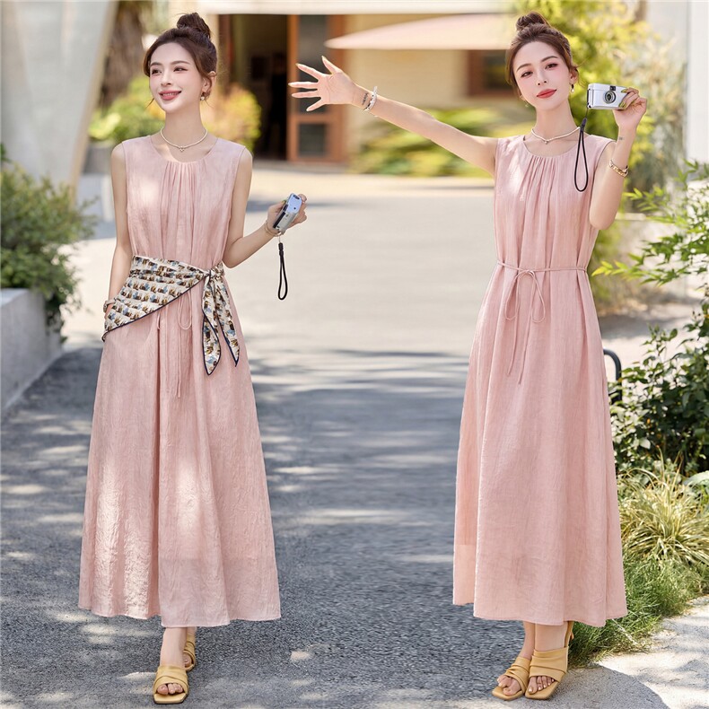 2026夏季新款，简约时尚无袖超仙插歇裙，上身显瘦，女装连衣裙，欧米莱