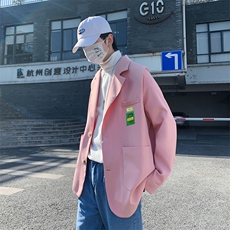红色