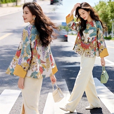 芷墨春季复古新中式盘扣显瘦外套日常通勤显高显瘦唐装减龄外套女，女装短外套，芷墨服饰