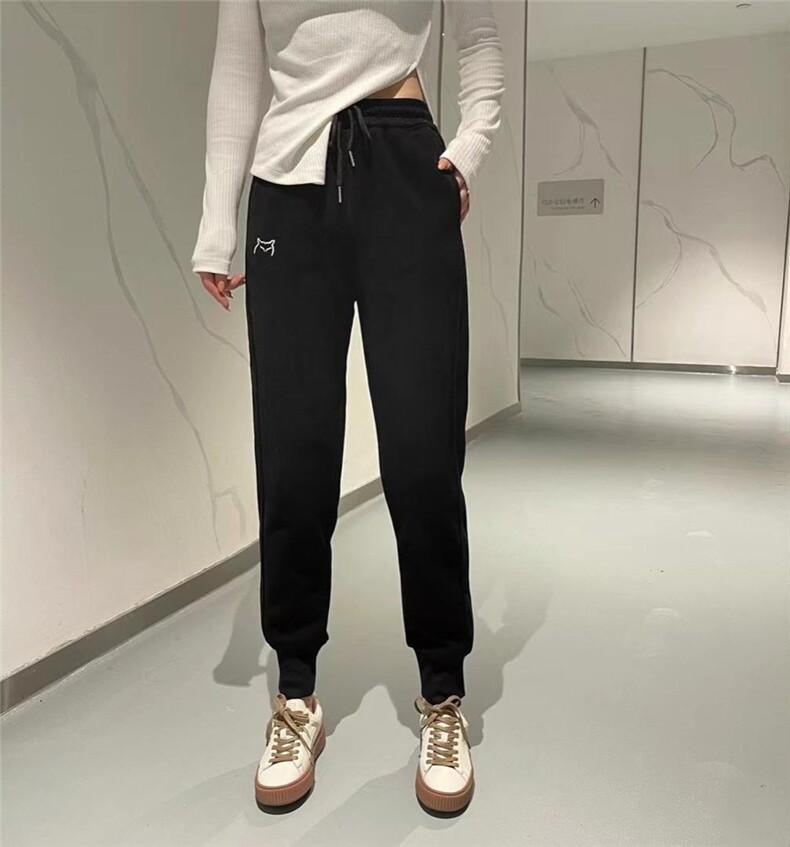 卫裤奥粒绒，女装休闲裤，欧妮卡蒂蔓