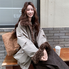 【现】【货】复古羊羔毛拼接工装派克服2C158-6025-P205-K298，女装棉衣/棉服，2C158